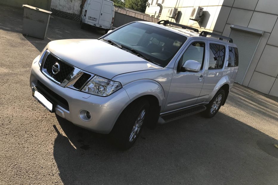 Продам Nissan Pathfinder 2011 года в Днепре