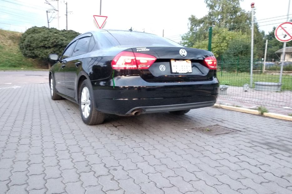 Продам Volkswagen Passat B7 2.5 автомат  2013 года в Львове