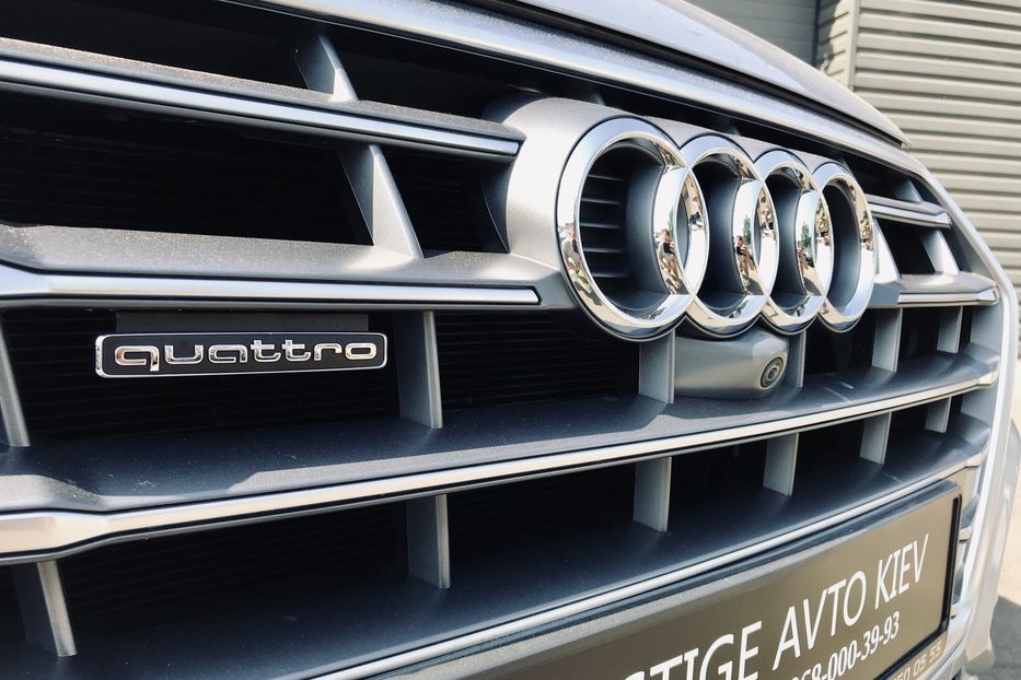 Продам Audi Q5 QUATTRO S-LINE 2017 года в Киеве
