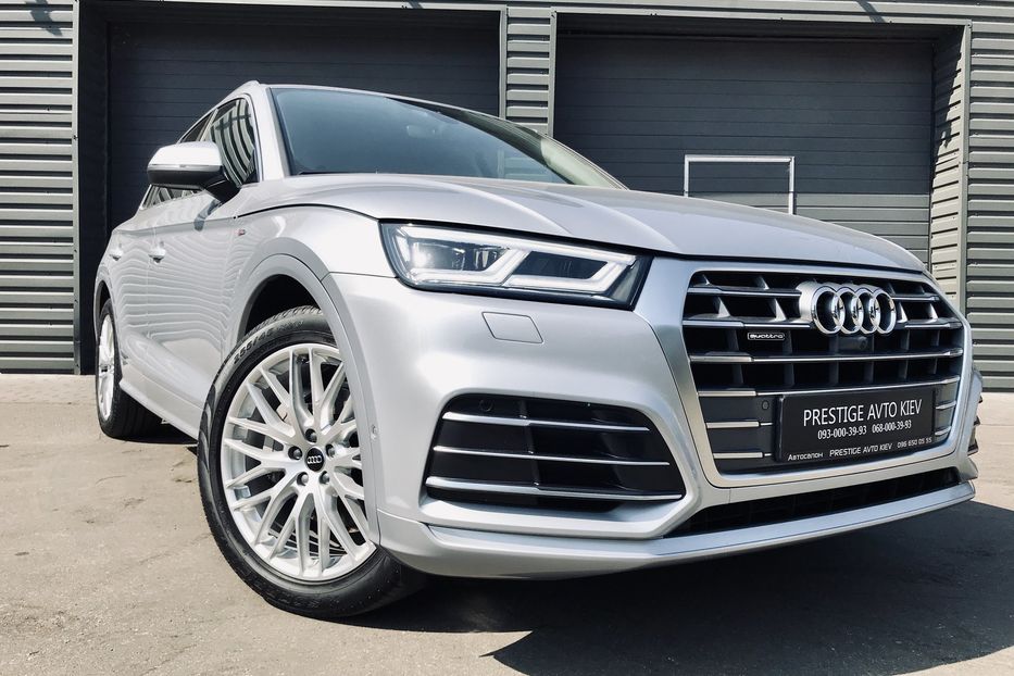 Продам Audi Q5 QUATTRO S-LINE 2017 года в Киеве
