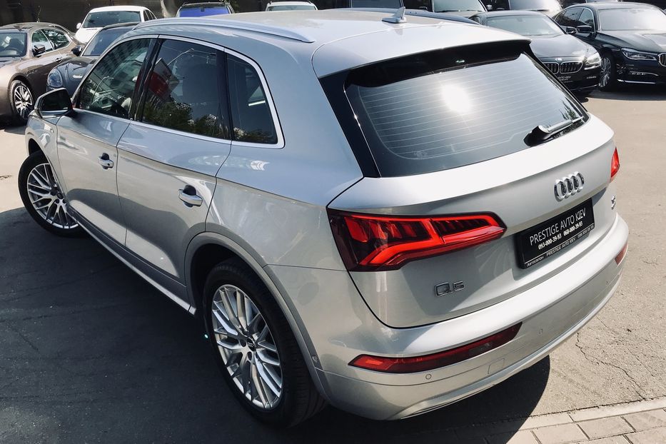 Продам Audi Q5 QUATTRO S-LINE 2017 года в Киеве