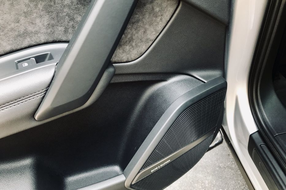 Продам Audi Q5 QUATTRO S-LINE 2017 года в Киеве