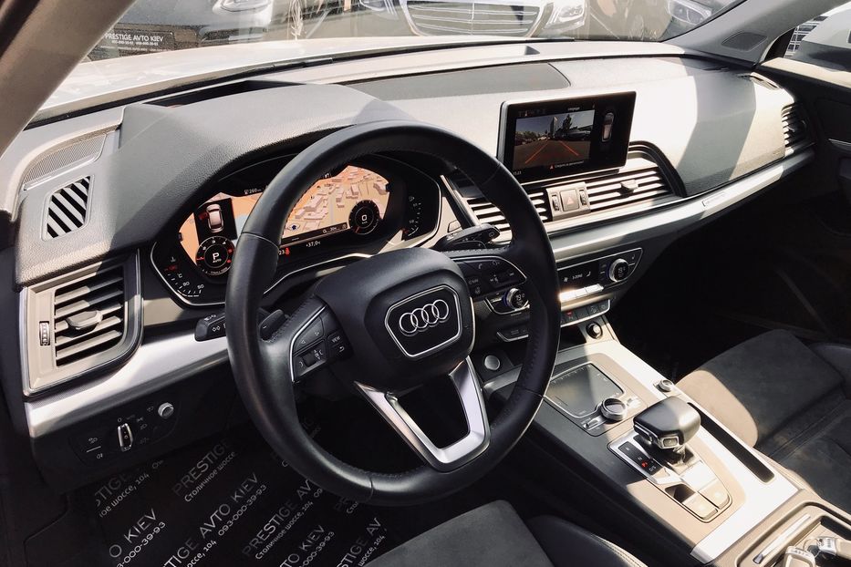 Продам Audi Q5 QUATTRO S-LINE 2017 года в Киеве