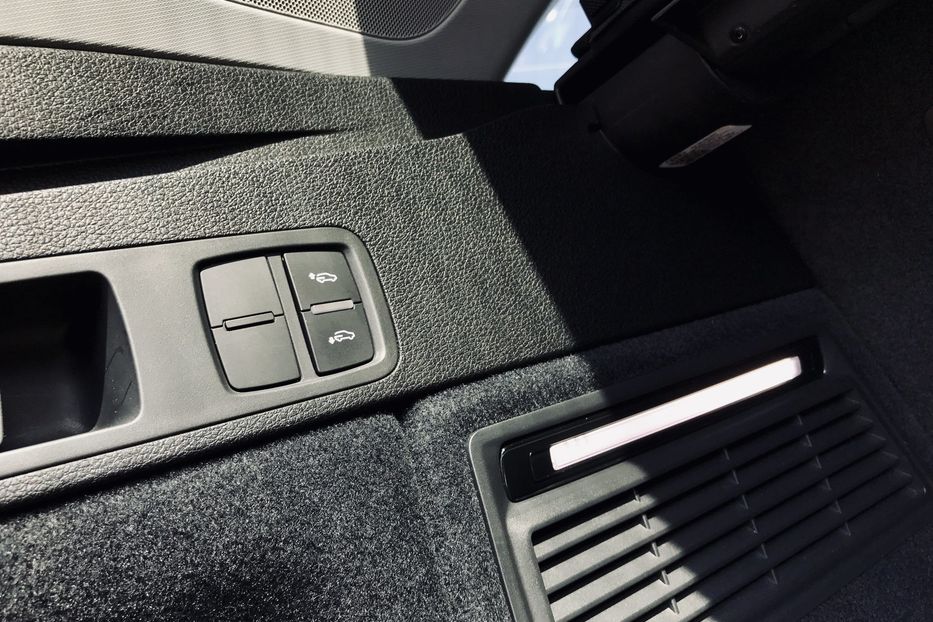Продам Audi Q5 QUATTRO S-LINE 2017 года в Киеве