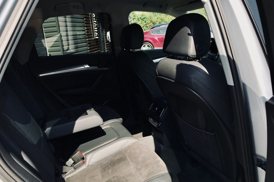 Продам Audi Q5 QUATTRO S-LINE 2017 года в Киеве