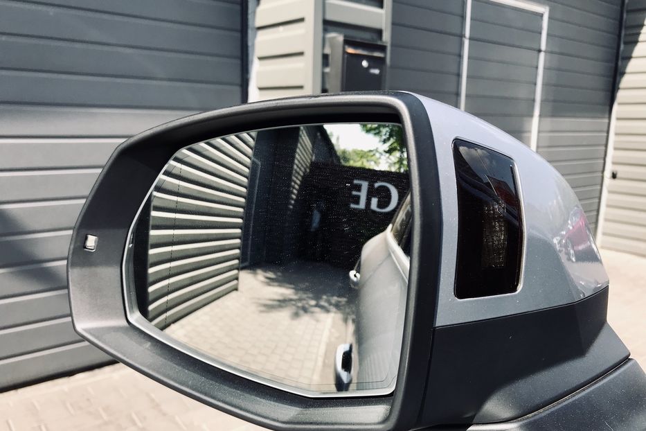 Продам Audi Q5 QUATTRO S-LINE 2017 года в Киеве