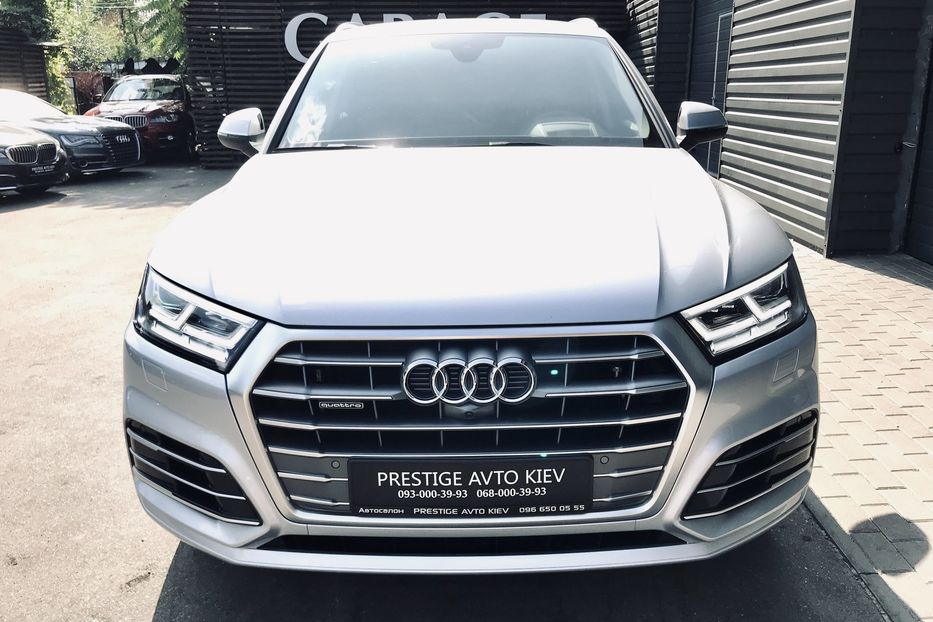 Продам Audi Q5 QUATTRO S-LINE 2017 года в Киеве