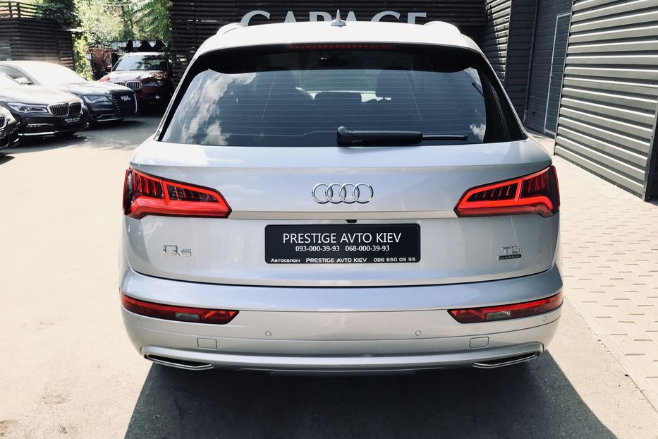 Продам Audi Q5 QUATTRO S-LINE 2017 года в Киеве