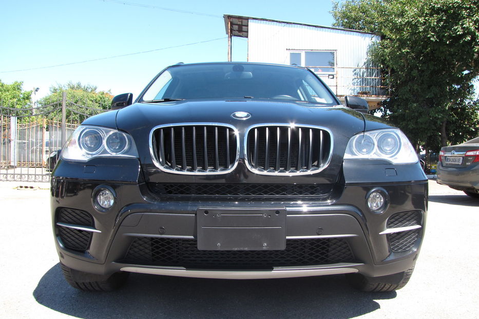 Продам BMW X5 2012 года в Одессе