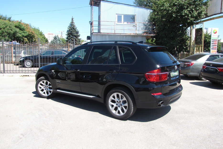 Продам BMW X5 2012 года в Одессе