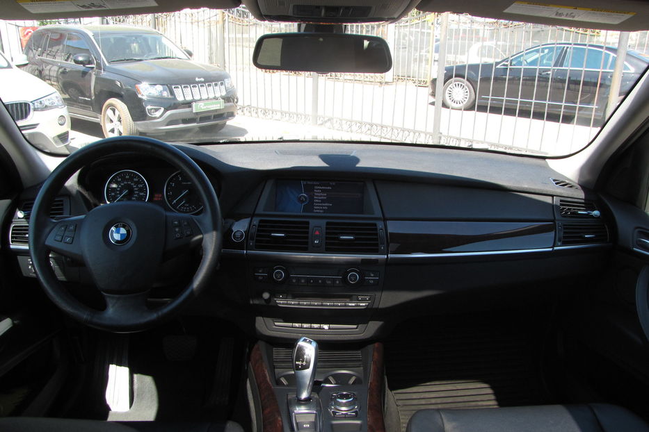 Продам BMW X5 2012 года в Одессе