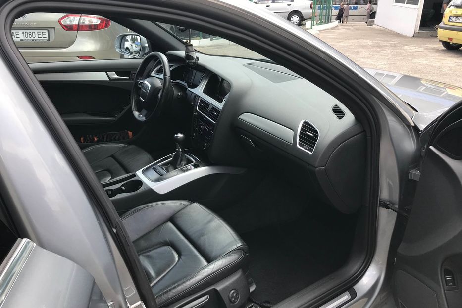 Продам Audi A4 Sline 2011 года в Днепре