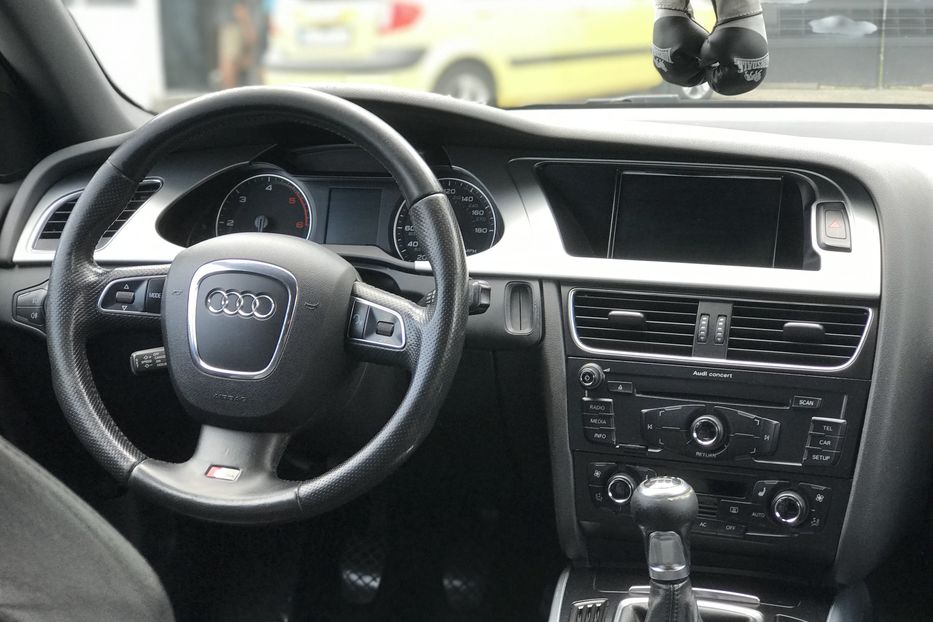 Продам Audi A4 Sline 2011 года в Днепре