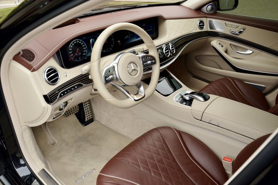 Продам Mercedes-Benz S-Class 400 LONG AMG 2018 года в Киеве