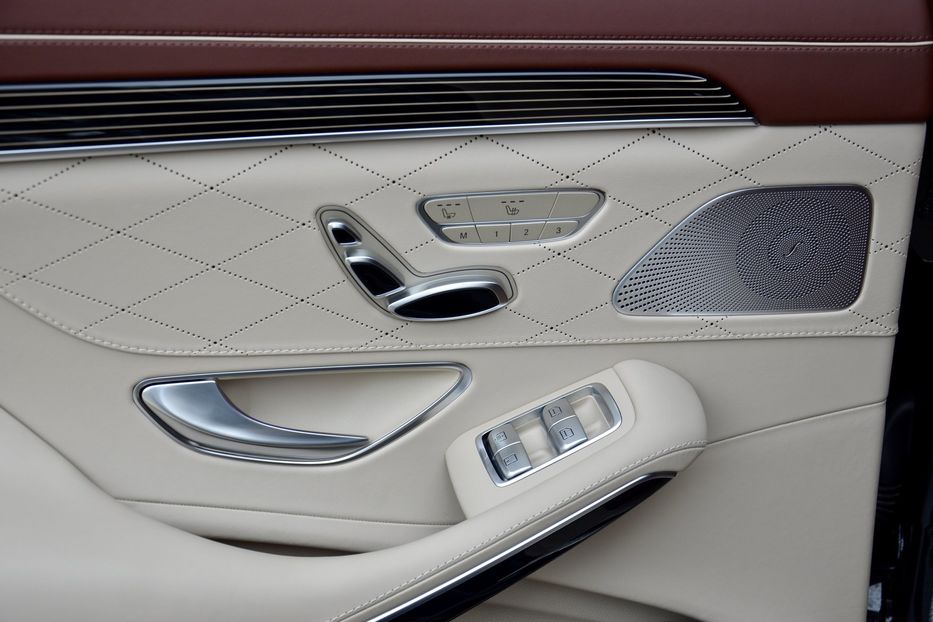 Продам Mercedes-Benz S-Class 400 LONG AMG 2018 года в Киеве