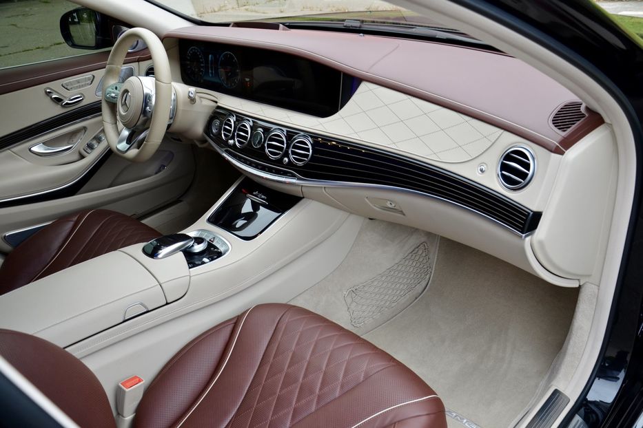 Продам Mercedes-Benz S-Class 400 LONG AMG 2018 года в Киеве