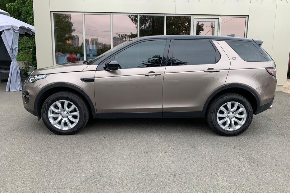 Продам Land Rover Discovery Sport SE 2016 года в Киеве