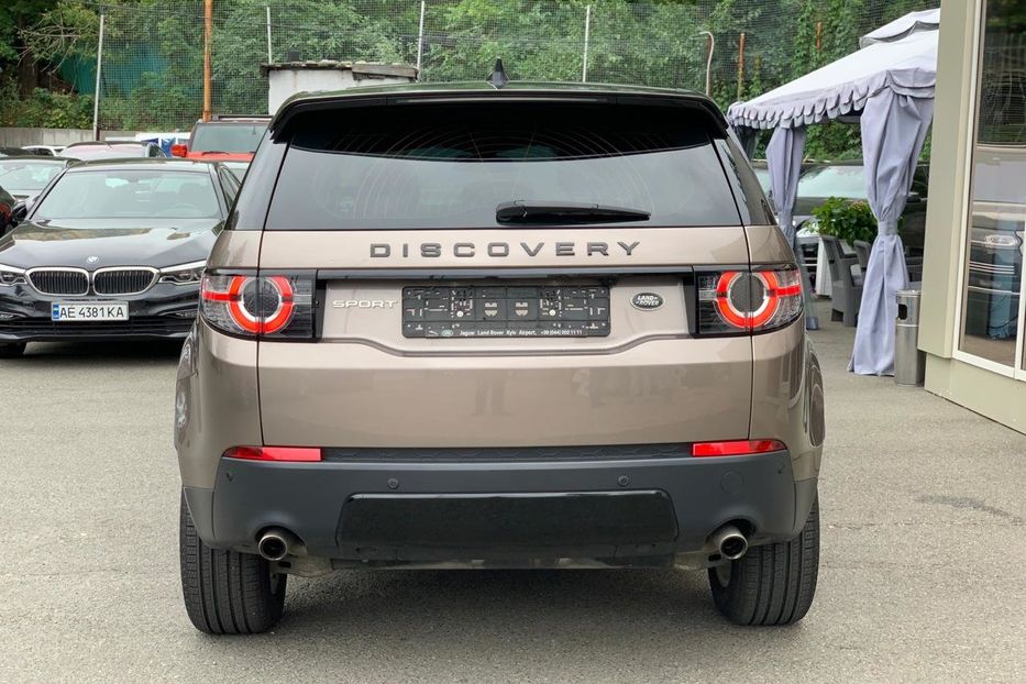 Продам Land Rover Discovery Sport SE 2016 года в Киеве