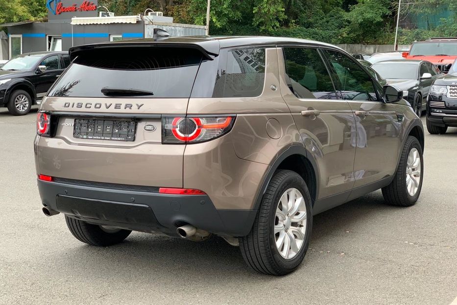 Продам Land Rover Discovery Sport SE 2016 года в Киеве