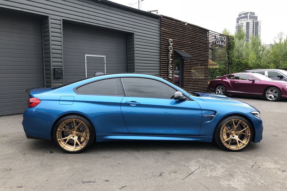 Продам BMW M4 2016 года в Киеве