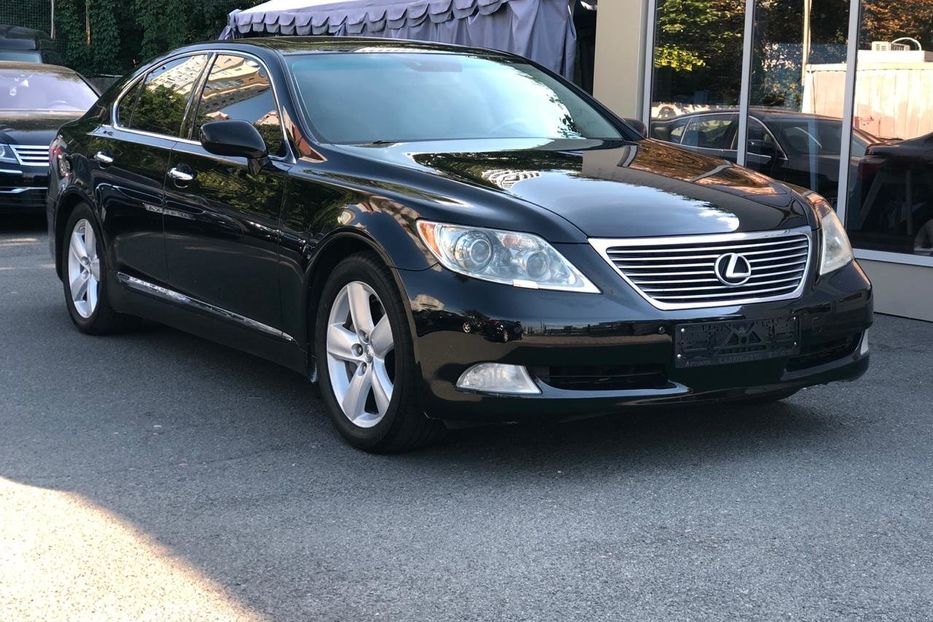 Продам Lexus LS 460 2008 года в Киеве