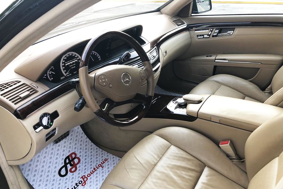 Продам Mercedes-Benz S-Class  500 AMG 4matic 2012 года в Одессе