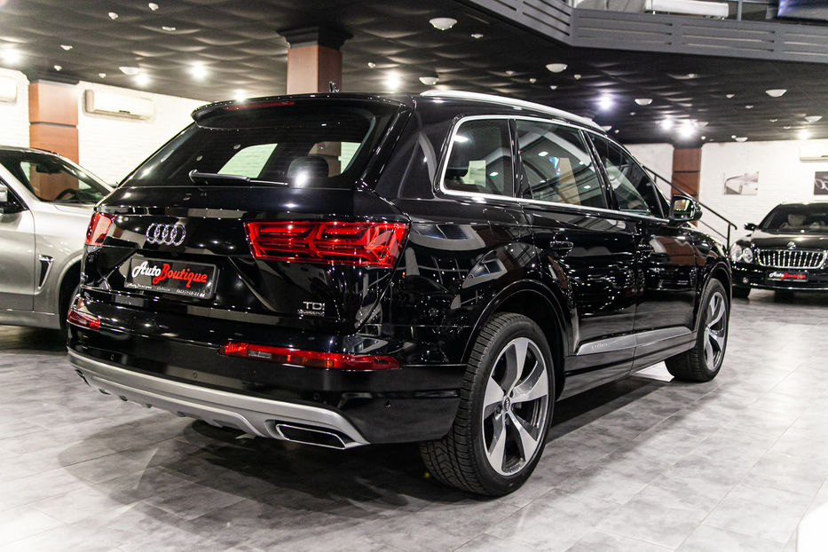 Продам Audi Q7 2017 года в Одессе