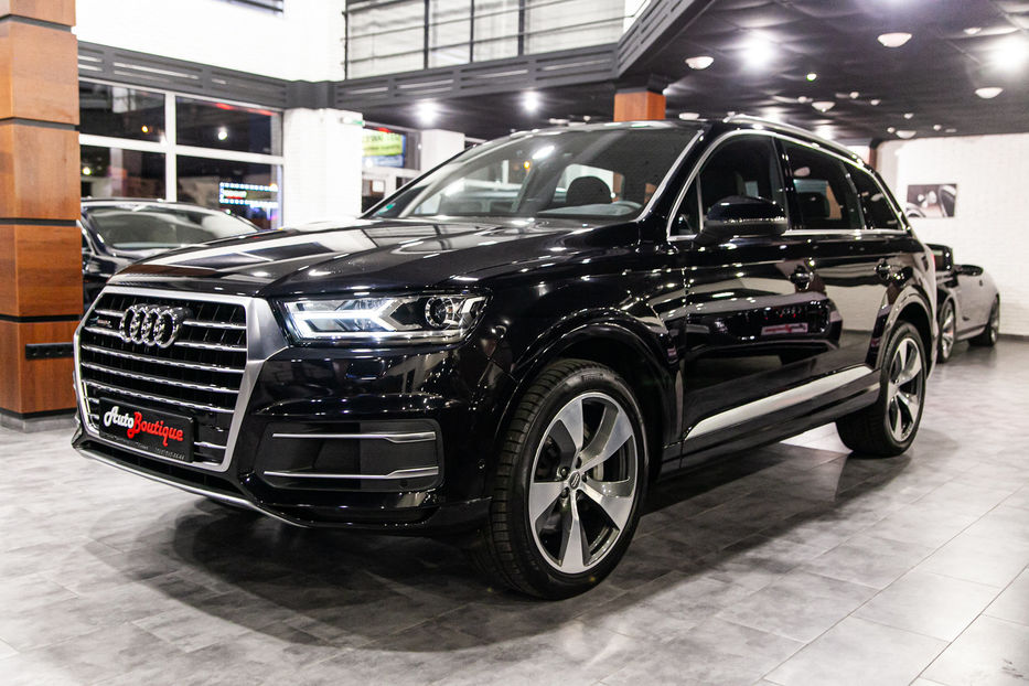 Продам Audi Q7 2017 года в Одессе