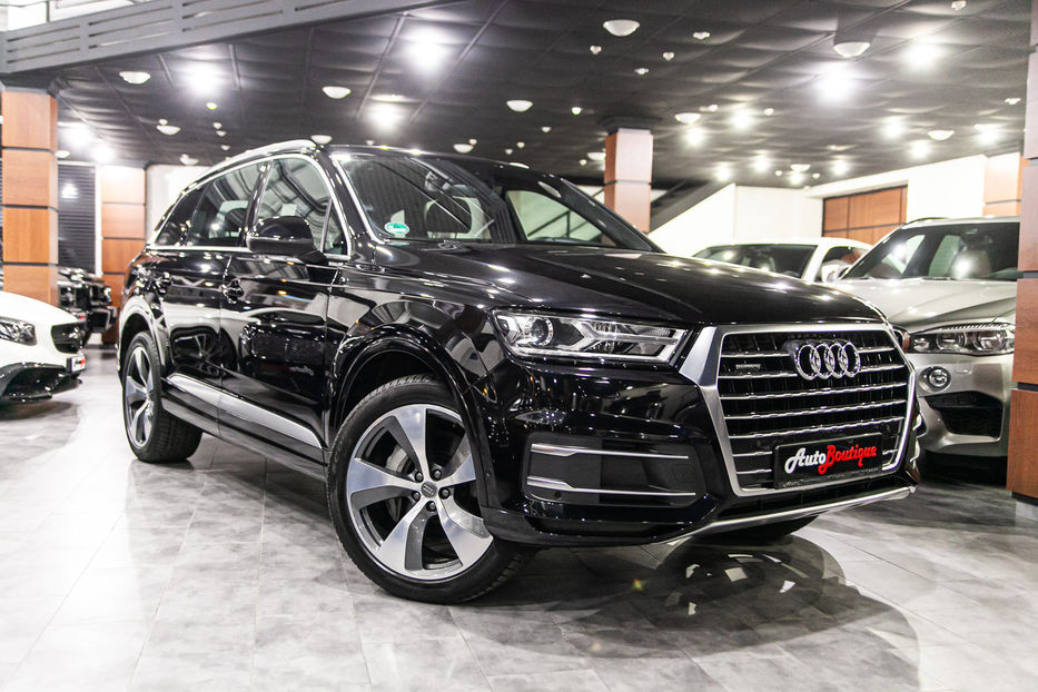 Продам Audi Q7 2017 года в Одессе