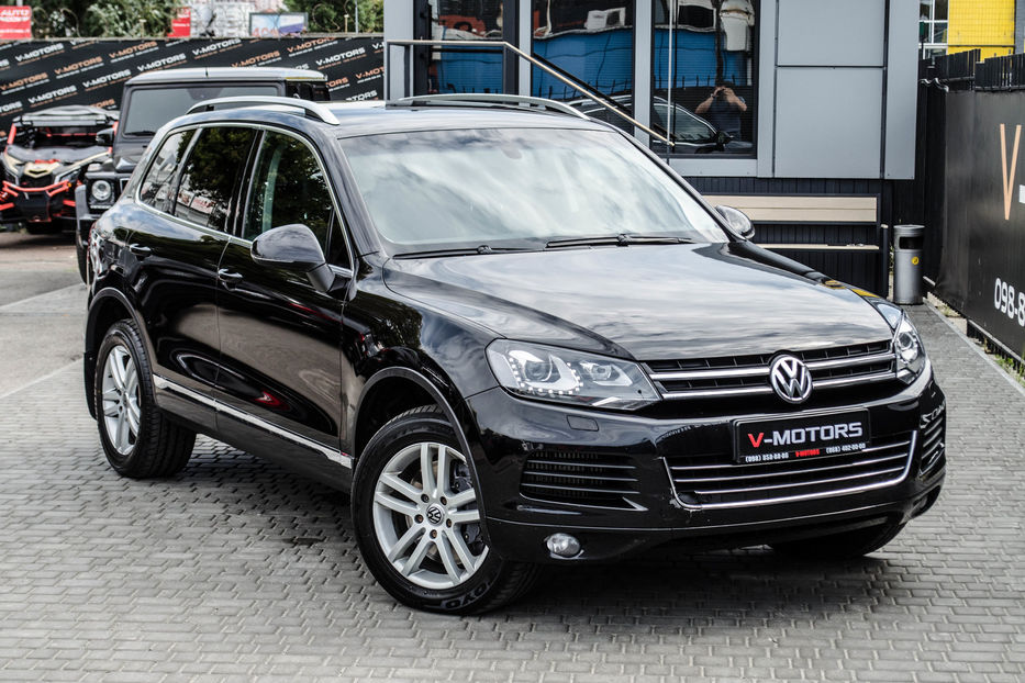 Продам Volkswagen Touareg 4.2TDI 2012 года в Киеве