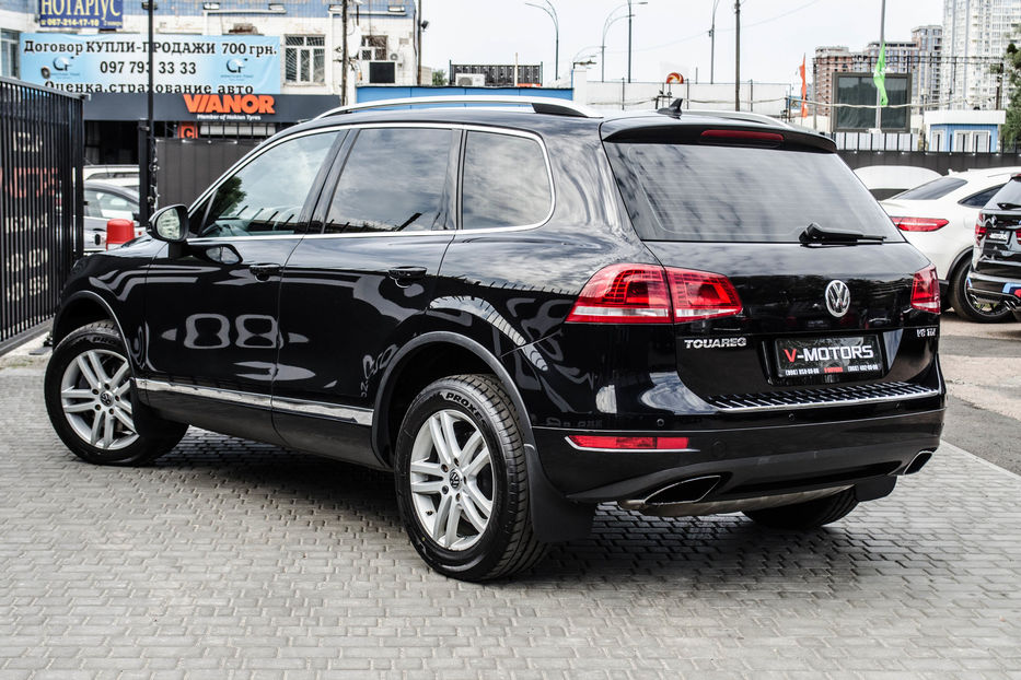 Продам Volkswagen Touareg 4.2TDI 2012 года в Киеве