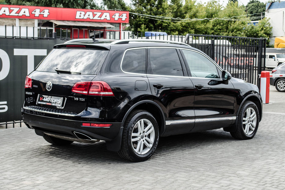 Продам Volkswagen Touareg 4.2TDI 2012 года в Киеве