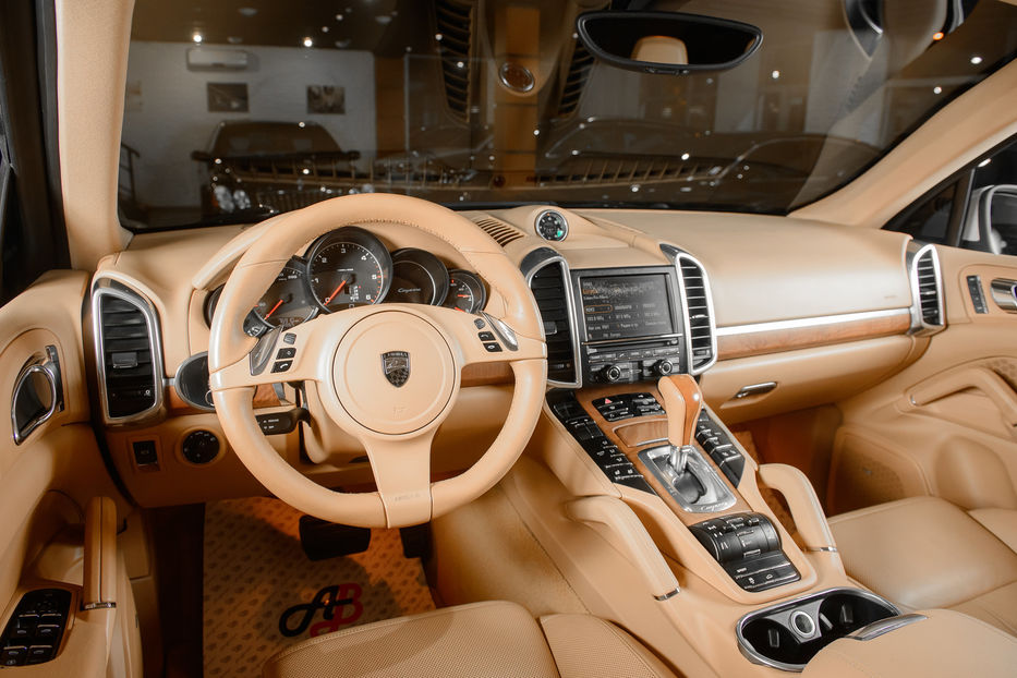 Продам Porsche Cayenne 2011 года в Одессе