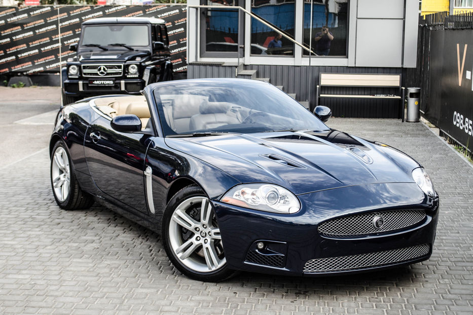 Продам Jaguar XKR Cabrio 2008 года в Киеве