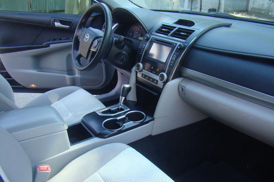 Продам Toyota Camry LUX 2015 года в Одессе