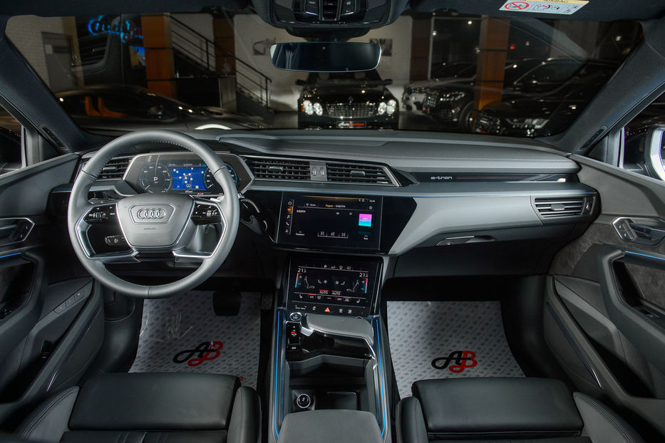 Продам Audi E-Tron  55 quattro 2019 года в Одессе