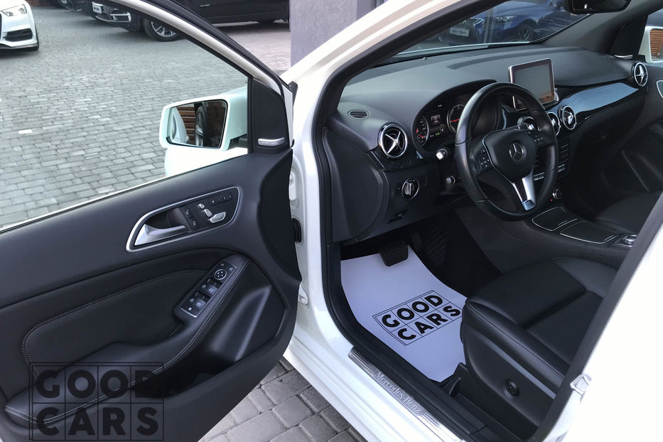 Продам Mercedes-Benz B-Class B250E 2016 года в Одессе