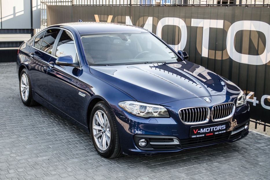 Продам BMW 520 2016 года в Киеве