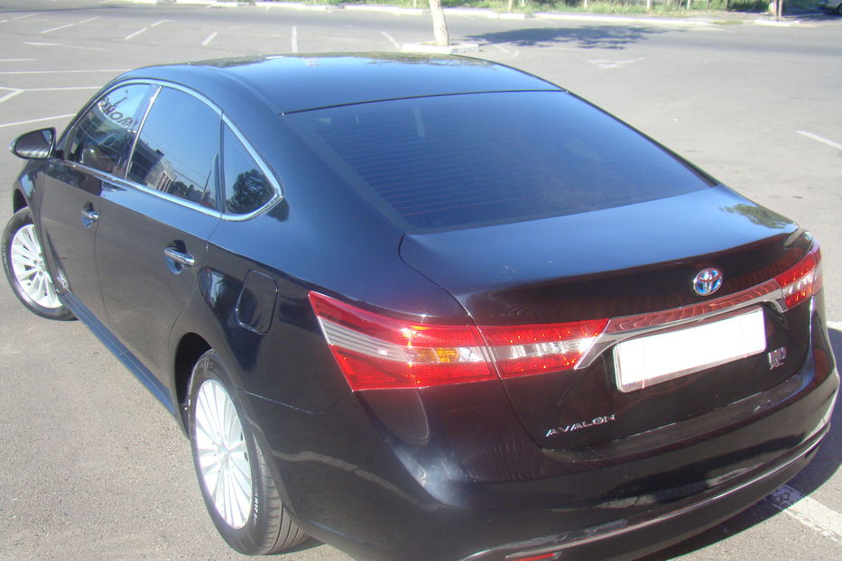 Продам Toyota Avalon 2014 года в Одессе