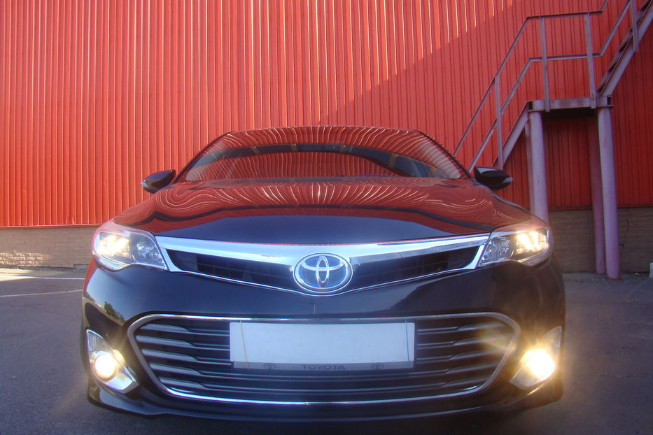 Продам Toyota Avalon 2014 года в Одессе