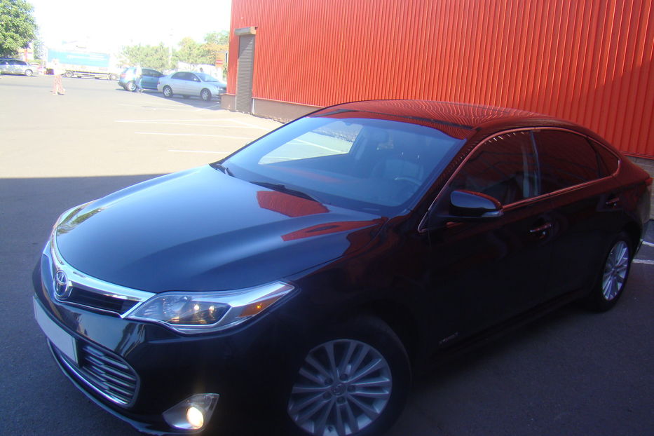 Продам Toyota Avalon 2014 года в Одессе