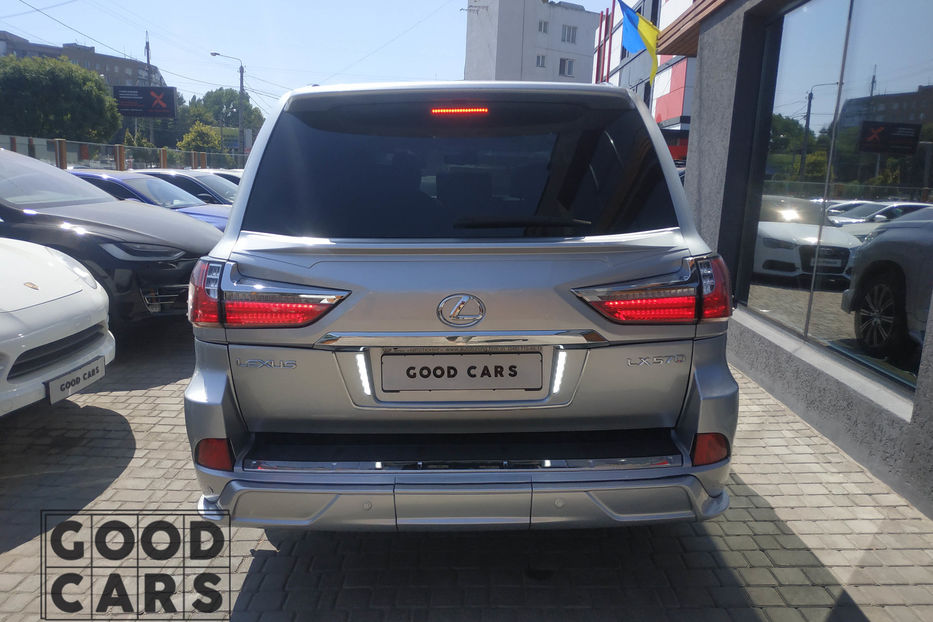 Продам Lexus LX 570 restyling 2018 2010 года в Одессе