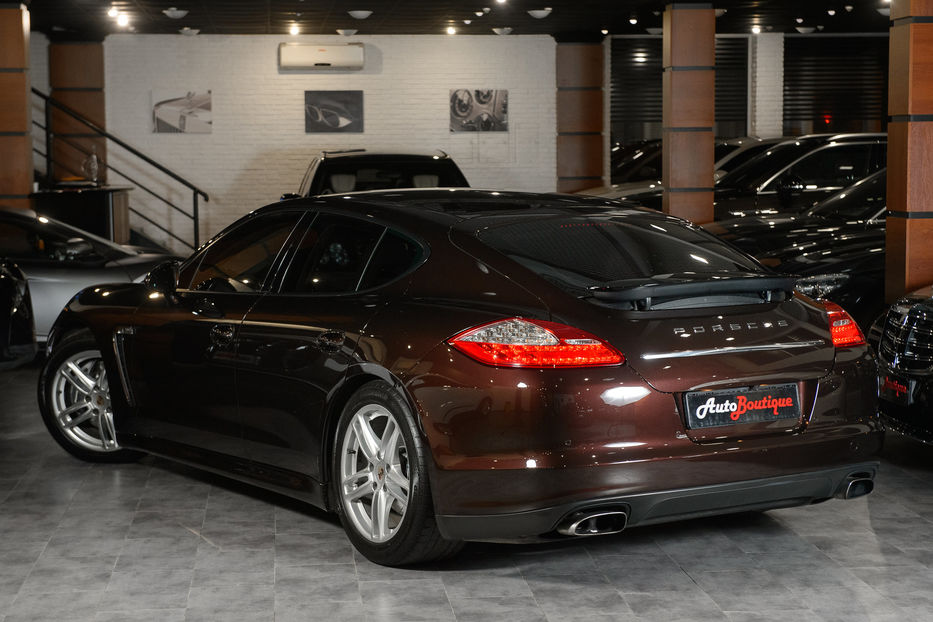 Продам Porsche Panamera 2012 года в Одессе