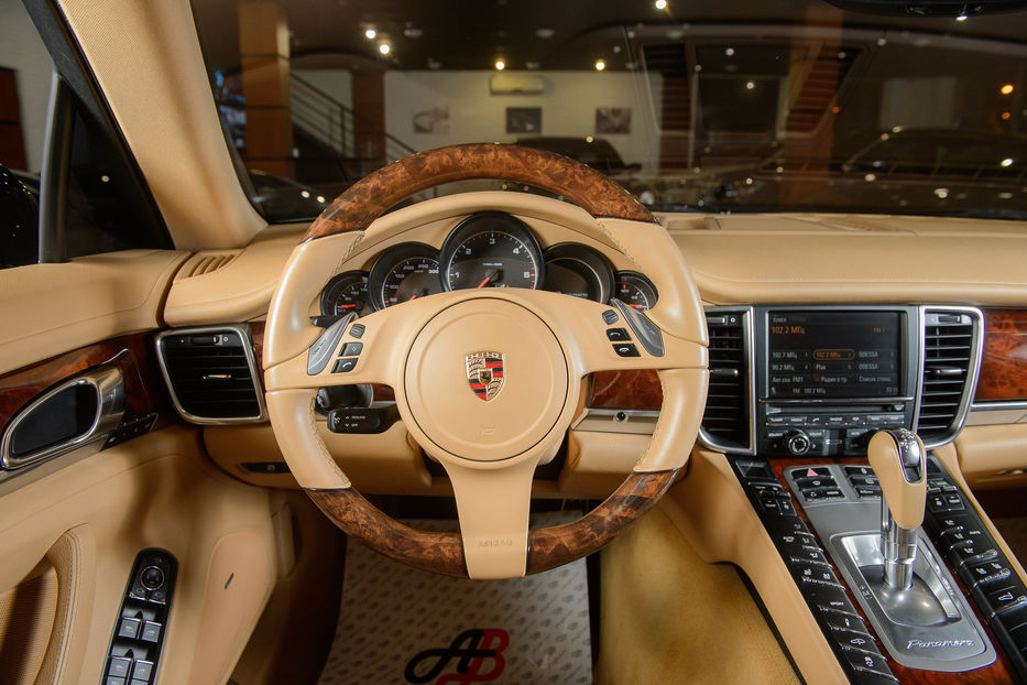 Продам Porsche Panamera 2012 года в Одессе