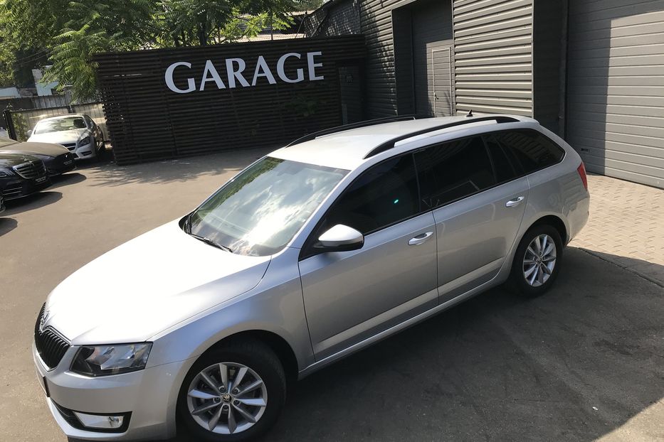 Продам Skoda Octavia A7 Combi 2014 года в Киеве