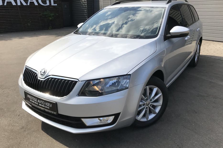 Продам Skoda Octavia A7 Combi 2014 года в Киеве