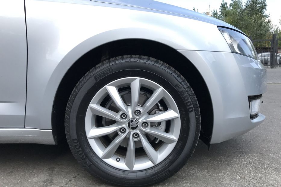 Продам Skoda Octavia A7 Combi 2014 года в Киеве