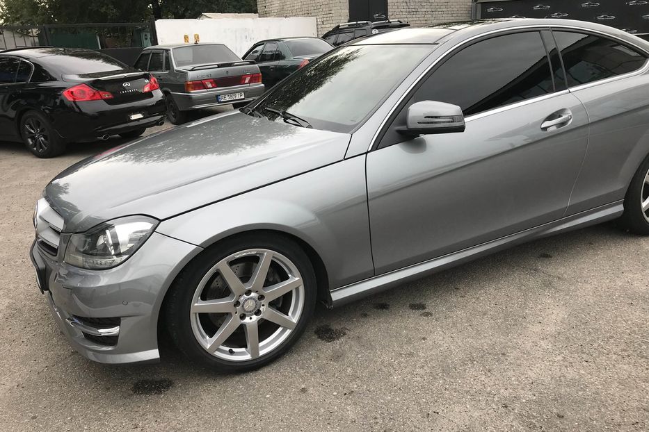 Продам Mercedes-Benz C-Class 350 AMG 2013 года в Днепре