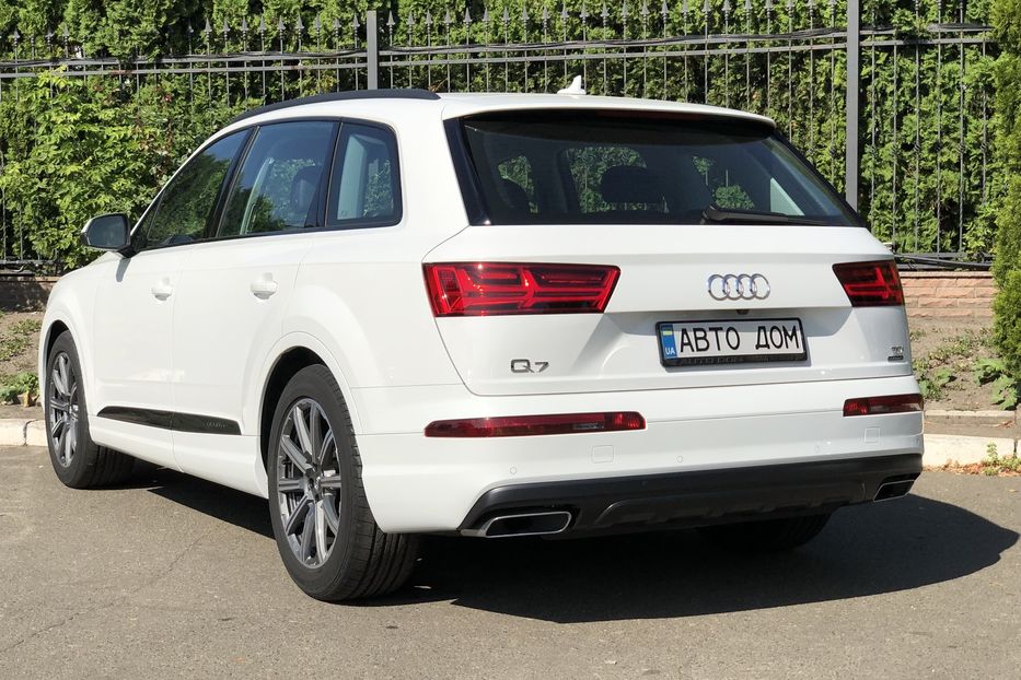 Продам Audi Q7 3.0 TDI  2018 года в Киеве