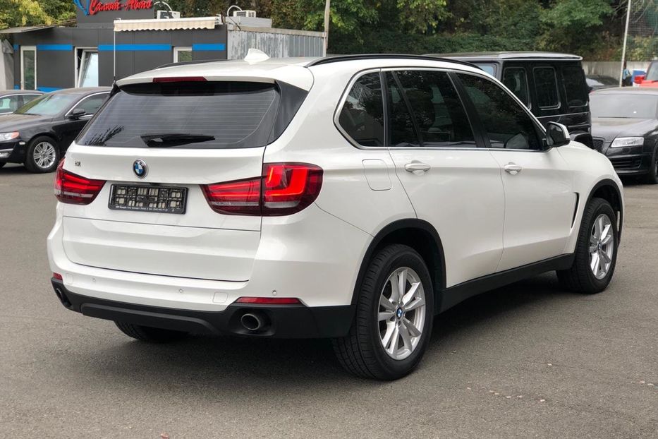 Продам BMW X5 x-drive 25d 2015 года в Киеве